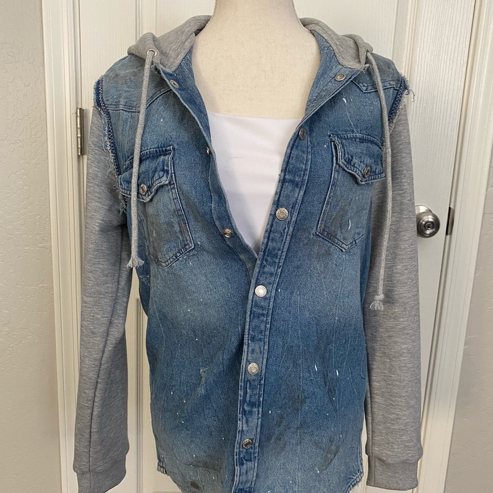 Jacket - Picture 2 of 4
